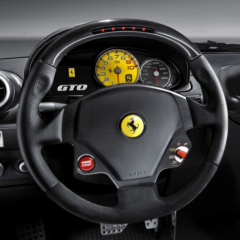 フェラーリ ステアリング 599XX EVO 30 Wheel Add-On Alcantara Edition - | Thrustmaster
